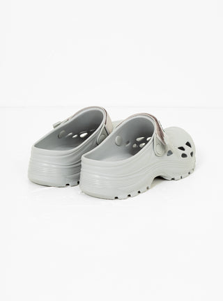 Mok Slides Grey by Suicoke | Couverture & The Garbstore