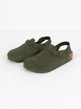 Tokio Suede Sandals Thyme at Couverture & The Garbstore
Front