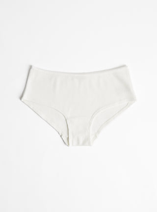 Bettie Boy Short Natural White by Elliot Organics at Couverture & The Garbstore 
Front View 