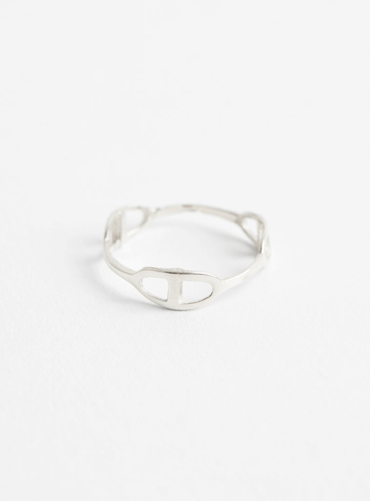 Fine Links Ring Silver from Helena Rohner at Couverture & The Garbstore
Front View