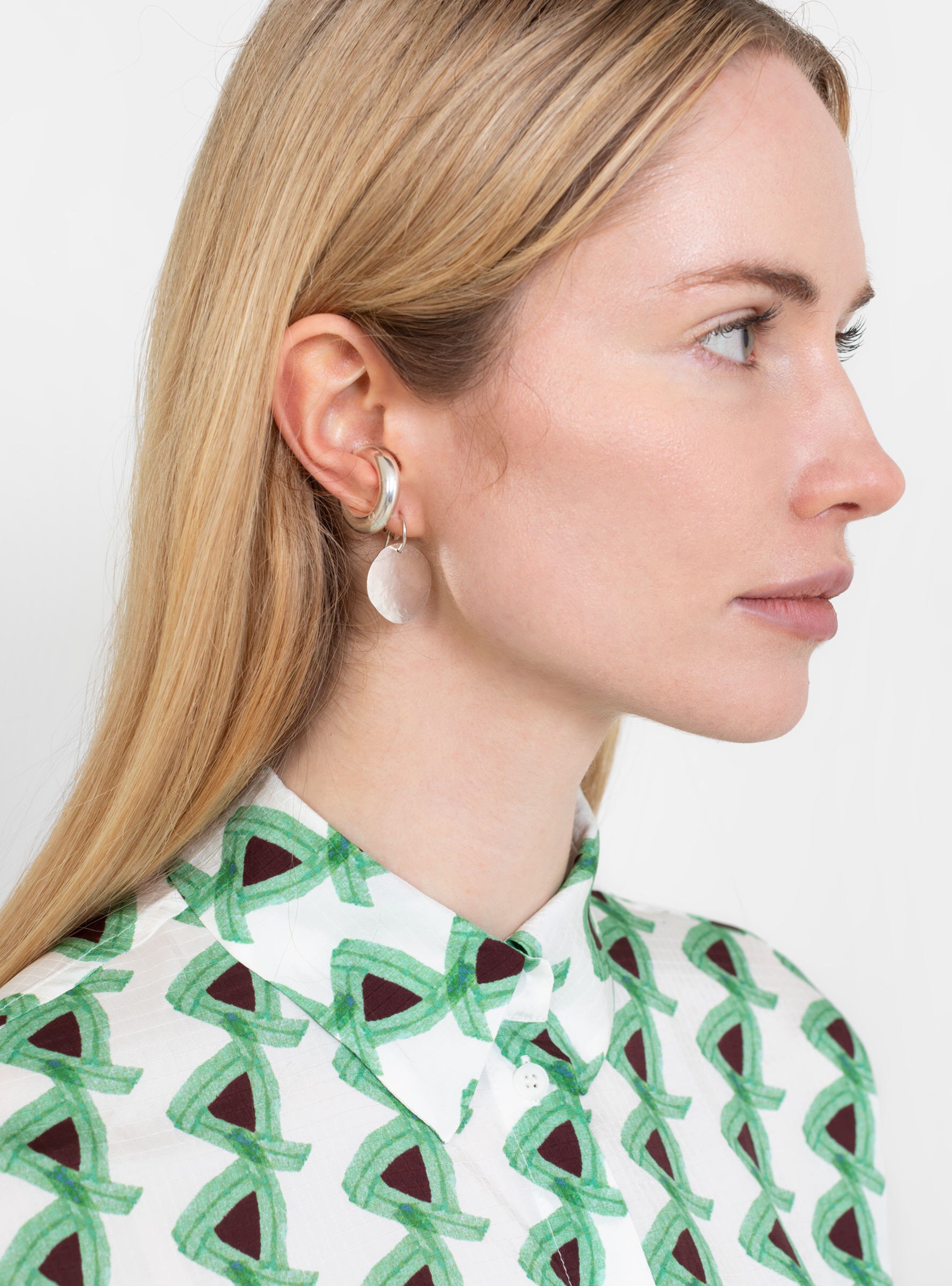 Bold Ear Cuff No.1 Silver by Saskia Diez | Couverture & The