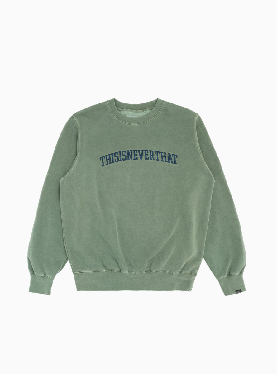 Arch Logo Sweatshirt Forest Green by thisisneverthat | Couverture