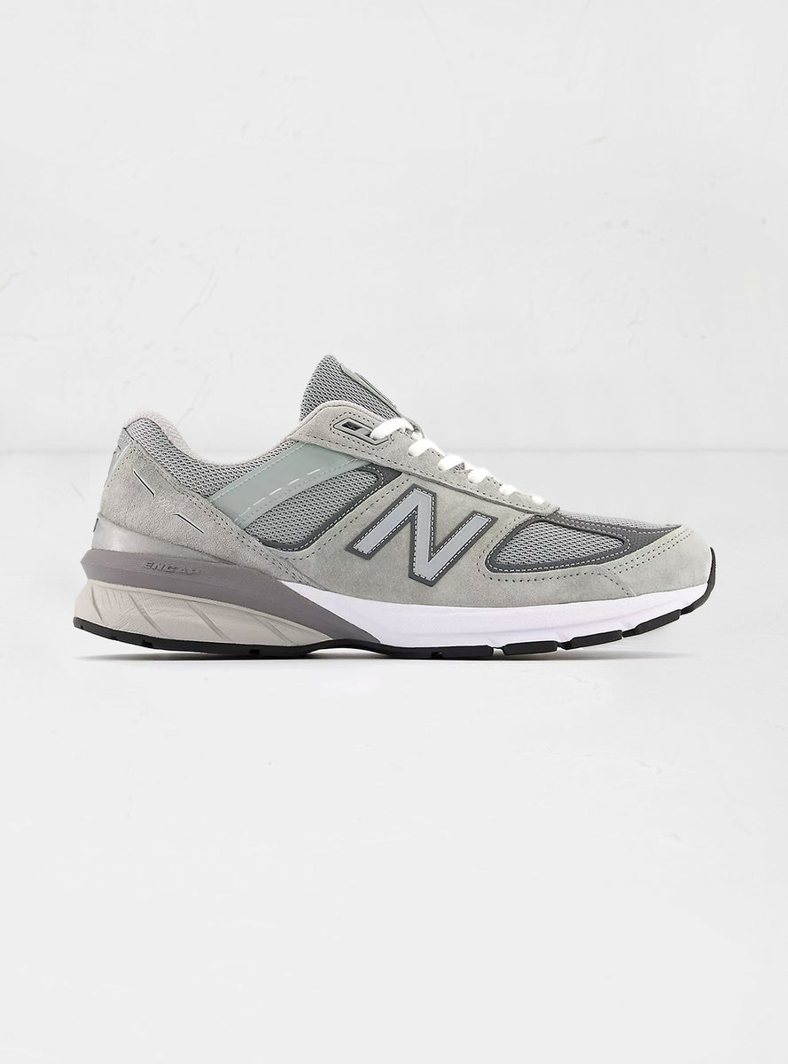 Made In US 990GL5 Sneakers Grey by New Balance | Couverture & The