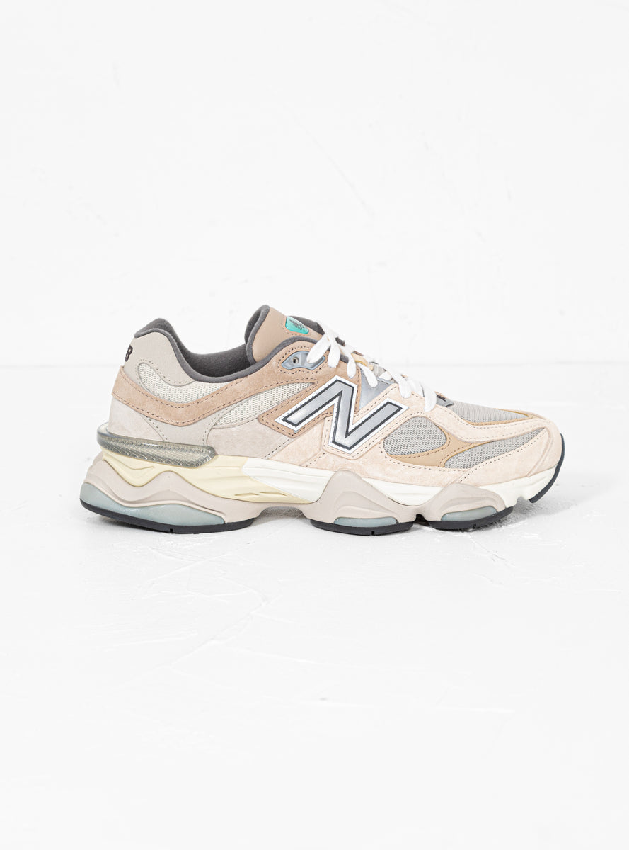 U9060MAC Sea Salt by NEW BALANCE | Couverture & The Garbstore